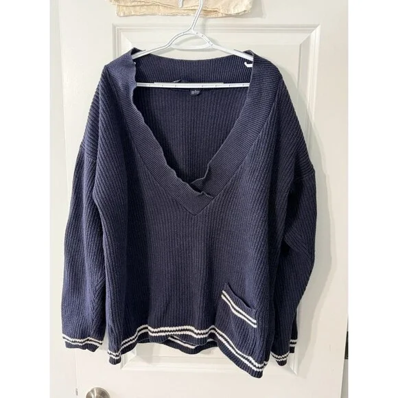 Vintage 1990’s Dockers Levi’s Navy Blue Knit Sweater | Large | 100% Cotton