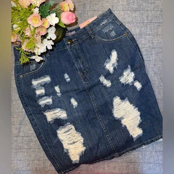 NWT Denim Distress Skirt