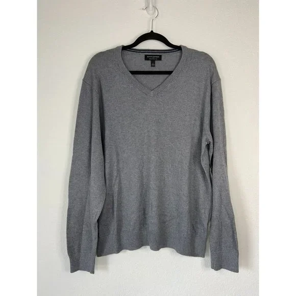 Banana Republic men's large grey v-neck lightweight‎ sweater premium luxe yarn