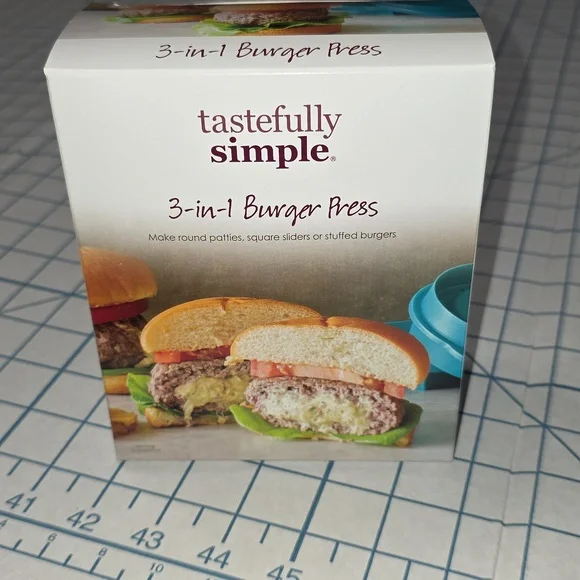 Blue 3-in-1 Burger Press NIB‎ Tastefully Simple