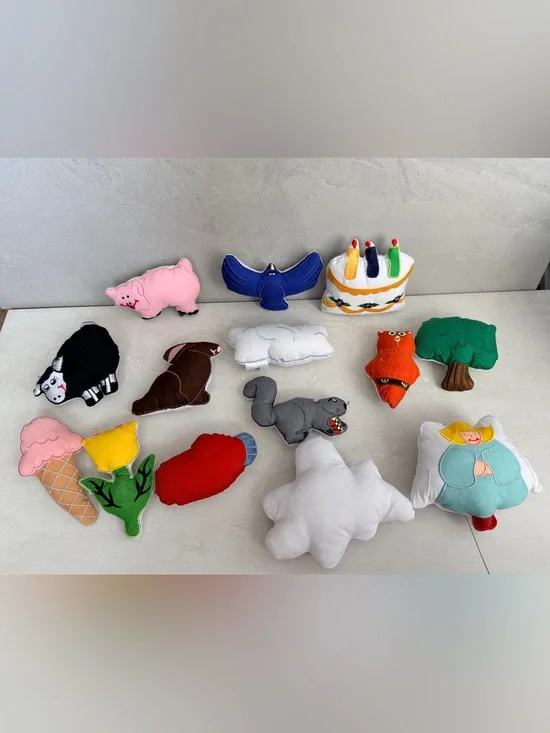 “It Looked Like Spilt Milk”  Felt Storyboard Kit - 14 Pieces