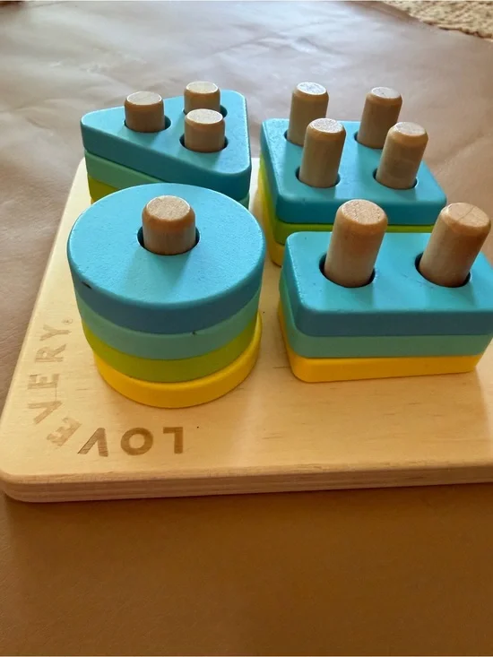 Lovevery peg puzzle