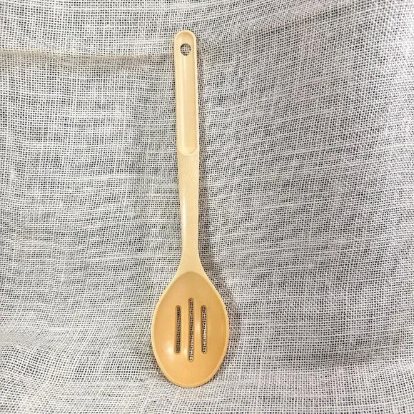 Tupperware E Series Slotted Spoon #1815 Yellow 12