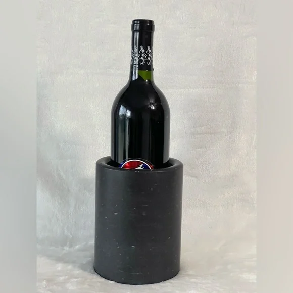 Nero marble wine chiller cooler black like new