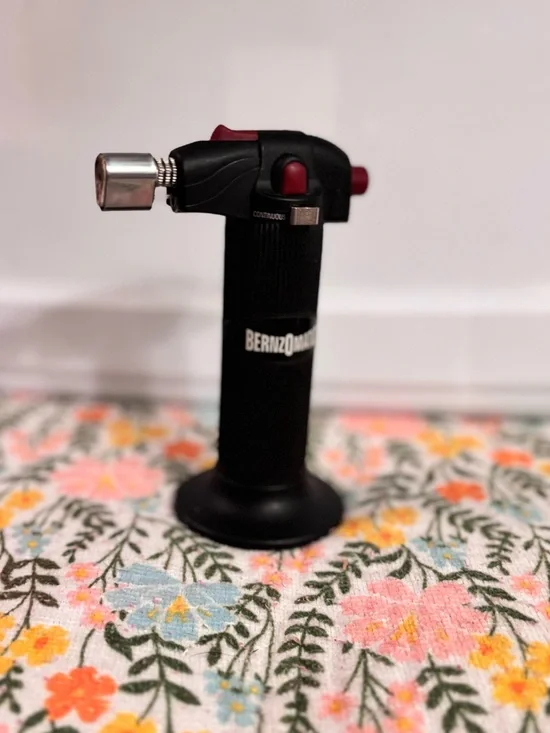 Black Butane Torch - Adjustable Flame