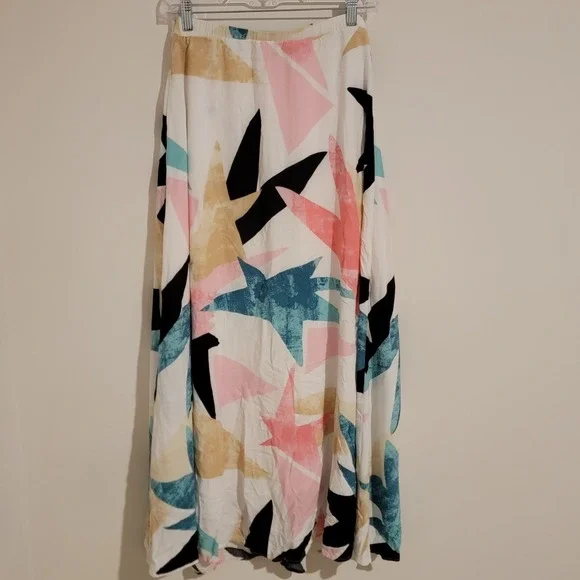 Lulus‎ Maxi Skirt Size Medium Colorful Stretch Long Skirt Resort Wear Vacation