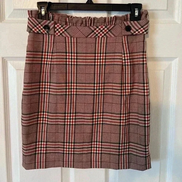 Express Womans Black and Red Plaid Mini Skirt. Size XS