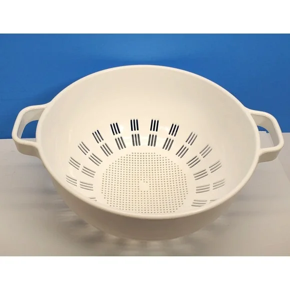 Colander Strainer Kamenstein‎ White Heavy Duty Plastic With Handles 11 5/8