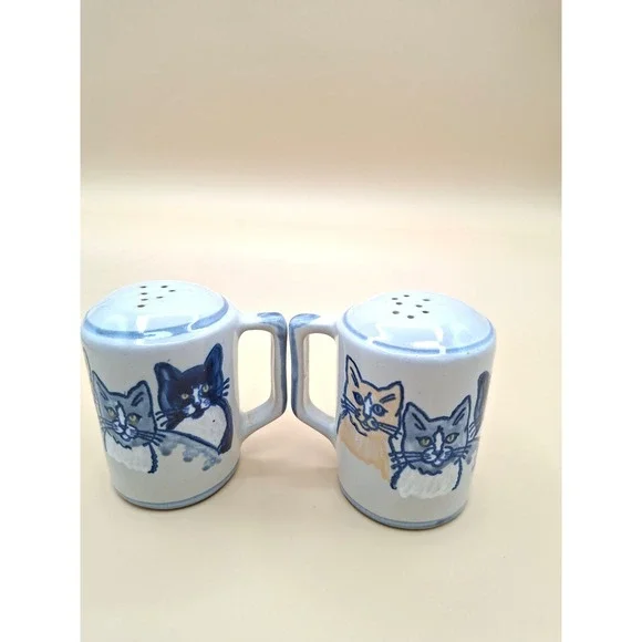 Louisville Hand Painted Ceramic Cat Salt and Pepper Shakers Mug Shape Blue Grey