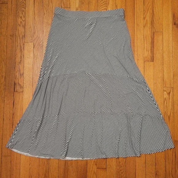 Chicos 2 Black White Stripe Maxi Skirt A‎ Line L 12 Whimsigoth Modest Academia