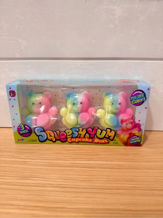 Rainbow tie dye squishy cupcake bears