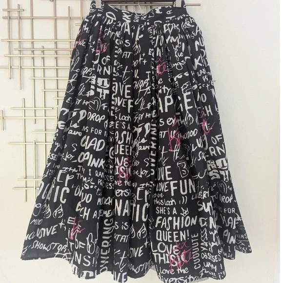 Kate Hewko Graffiti Print Midi Skirt Black White Pink XS Pleated Tulle Lined NWT