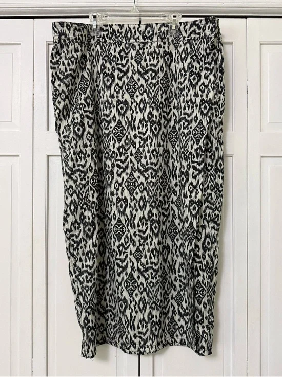 Ripskirt Hawaii Black & Cream Ikat Print Midi Wrap Skirt Resortwear Beach XL