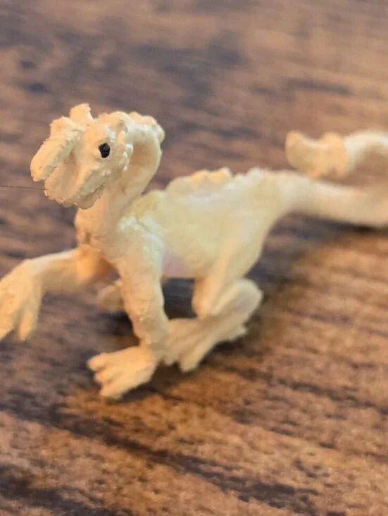 Safari Ltd Good Luck Mini dragon figurine