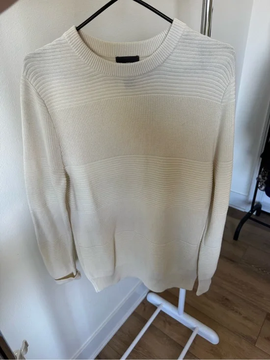 MENS H&M WHITE SWEATER SIZE SMALL