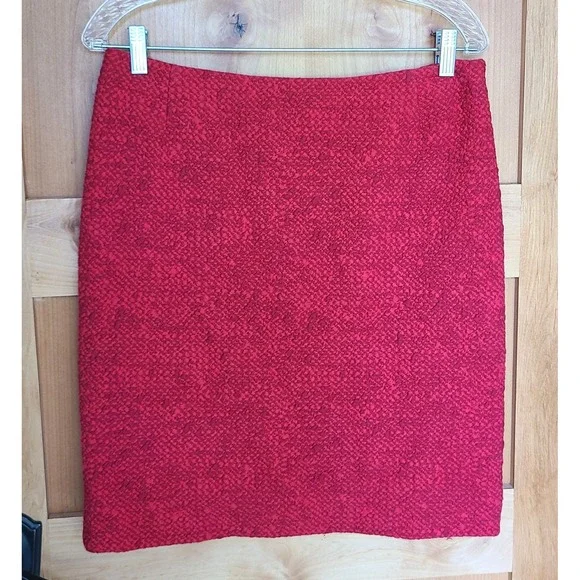 Akris Punto Sz 8 Red Textured Pencil Skirt Designer Tailored Minimalist Bright‎