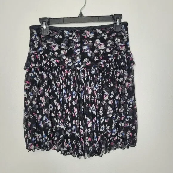 Diane von Furstenberg dark ditsy floral tiered mini flirty going out silk skirt