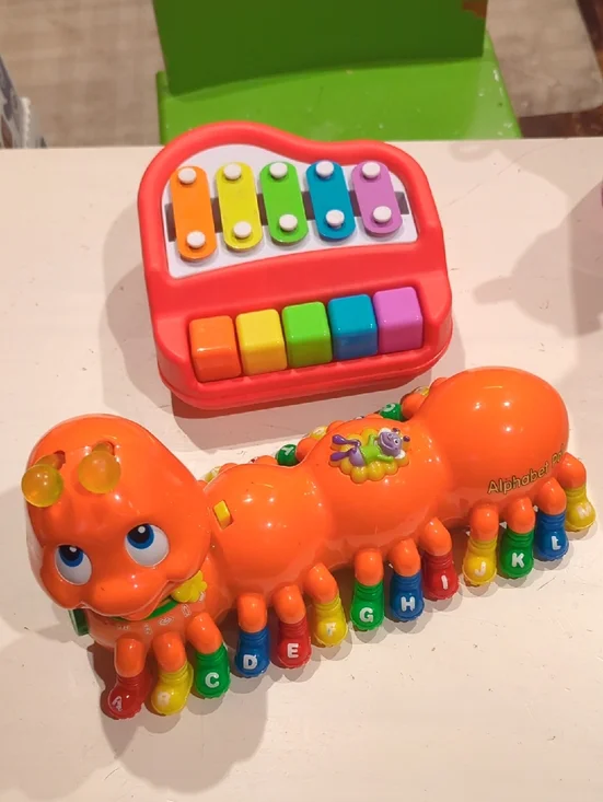 Leapfrog Alphabet Pal Caterpillar And Phone Bundle