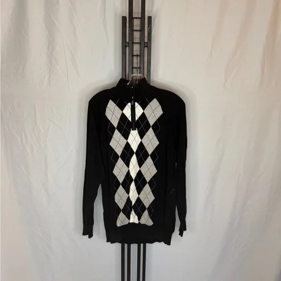 Men's Classic Black‎ Argyle Zip-Up Sweater