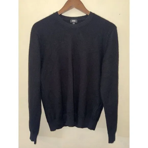 UNIQLO 100% Cashmere Crewneck Sweater Black Mens Small Minimalist Knit