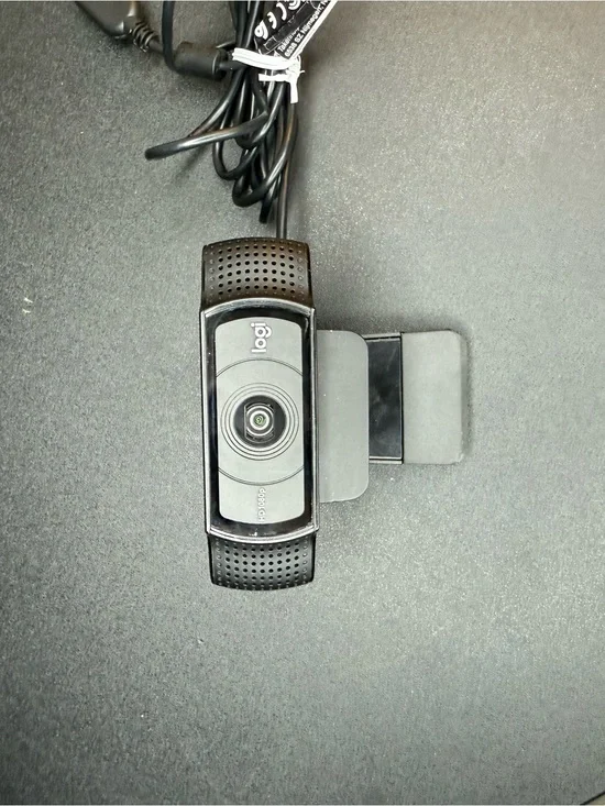 Logitech Black USB Webcam with Clip Mount