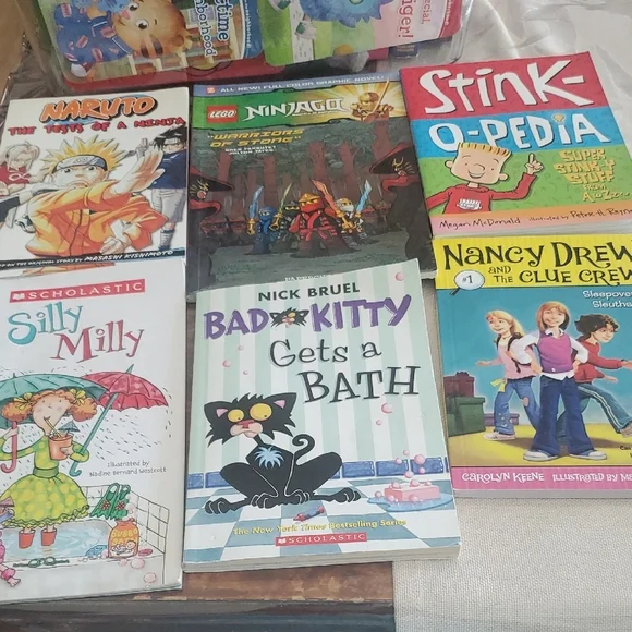 Scholastic Bad Kitty Gets a Bath - White, Black, Pink, Blue