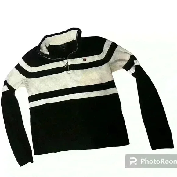 Tommy Hilfiger Quarter Zip Sweater | Vintage | Fair Condition | Size Small