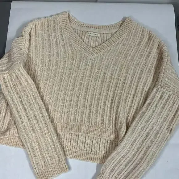 L.A. Hearts Women's Cream Chenille Ribbed V-Neck Cropped Sweater
