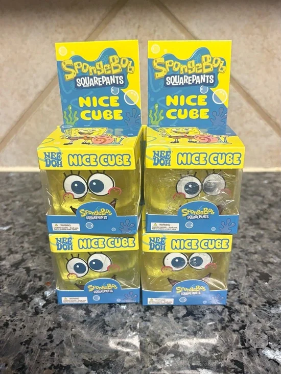 SPONGEBOB SQUAREPANTS NICE CUBE SUGAR MATERIAL YELLOW COLOR SQUISHY TOY