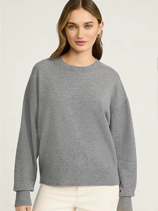 Express Women's Gray Crewneck Sweater