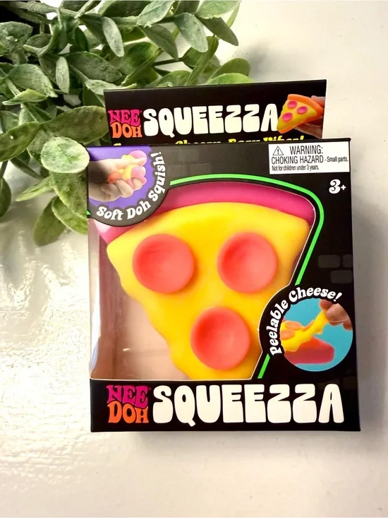 NWT,NeeDoh Squeezza