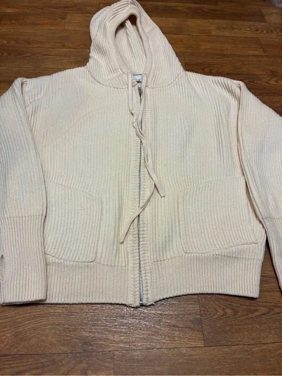 Cozy Cream Zip-Front Hooded Women's Sweater