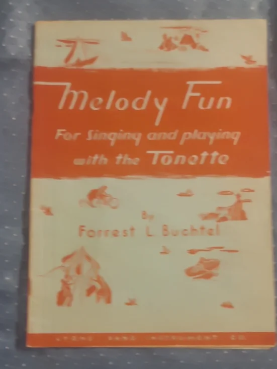 Lyons Band Instrument Company Tonette Songbook