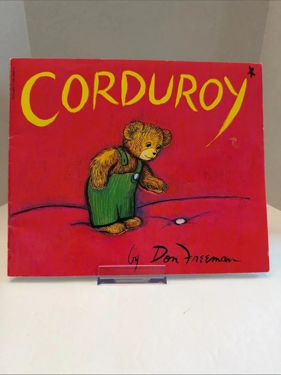 💕5/25💕Corduroy Picture Book by Don Freeman - Red Cover with Green Overalls