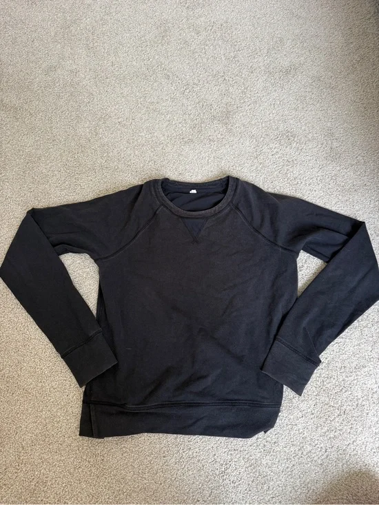 Lululemon long sleeve sweater
