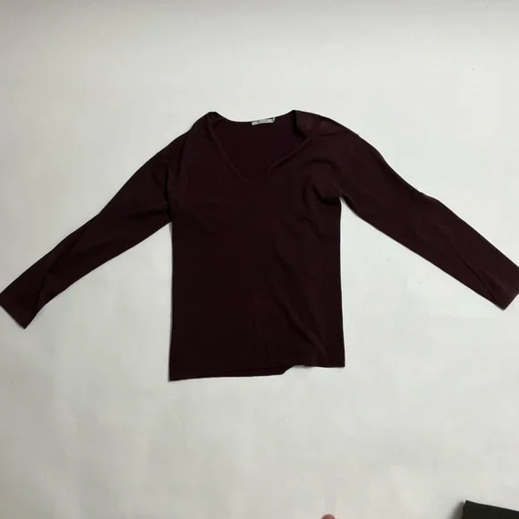 T ALEXANDER WANG V neck lightweight sweater