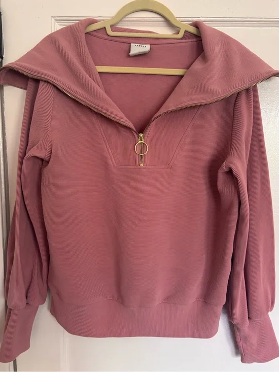 Varley Hawley half zip in Dusty Rose Pink size S