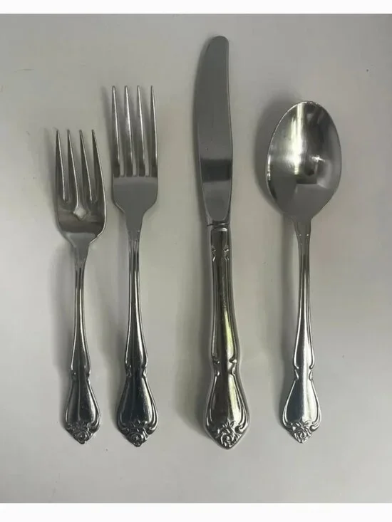 FOR @jackiemontoya4 Piece Set Arbor Rose-True Rose (Stainless) by ONEIDA SILVER