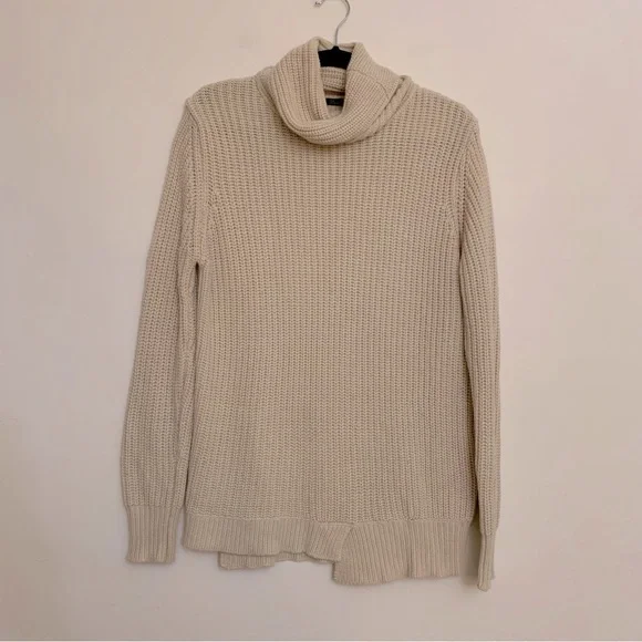 Zara Chunky Cotton Knit Asymmetric Hem Turtleneck Sweater