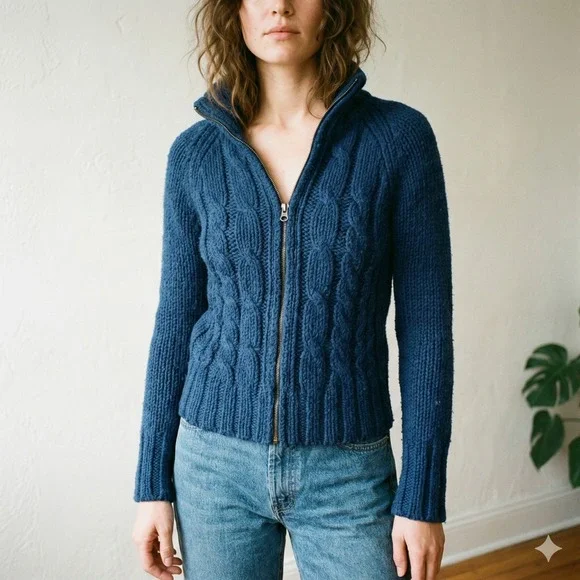 Vintage Y2K Abercrombie & Fitch‎ Cable Knit Sweater Womens Medium Navy Blue Wool