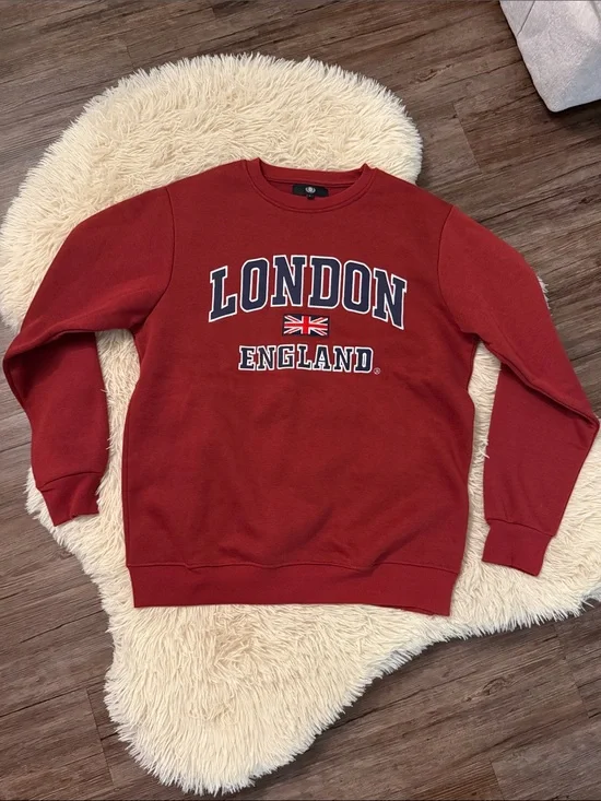 London England Logo Crewneck Sweater - Red