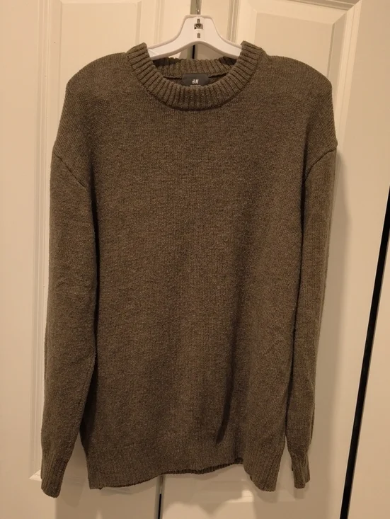 H&M Men's Olive Crewneck Sweater - Ribbed Knit