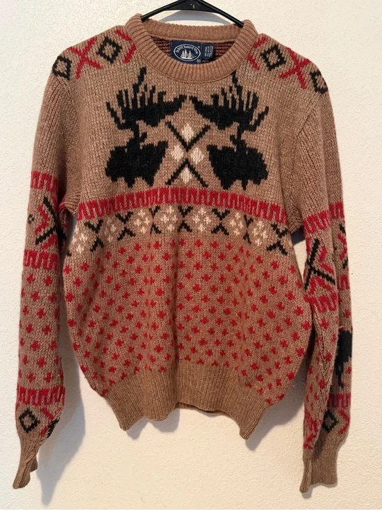 Men's Crewneck Wool-blend Sweater in Brown with Black & Red Fair Isle Motif