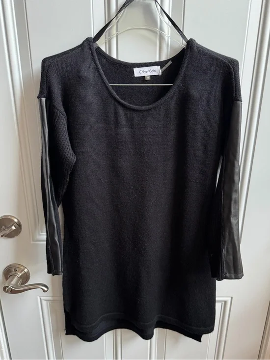 Calvin Klein Charcoal Knit Crewneck Sweater