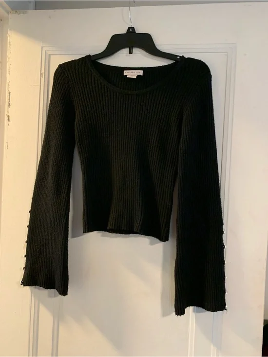 XS Black Long-Sleeve Sweater with Pearl Button Sleeve Detail