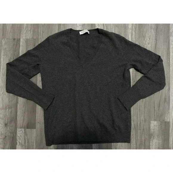 Everlane 100% Cashmere Grey V-Neck Sweater Women's‎ Medium
