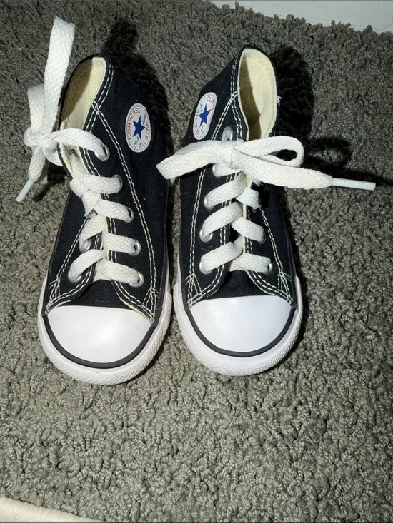 Converse Kids Low Top Sneakers in Black and White