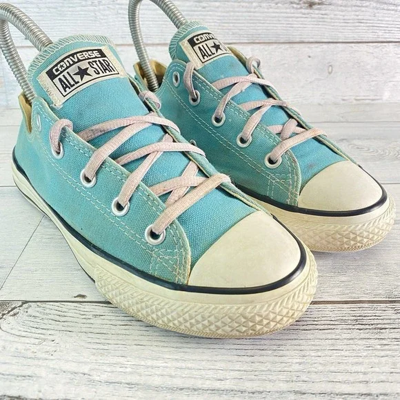 Converse Sneakers Youth 2 Blue Canvas Low Top Tennis Shoes Chuck Taylor All Star