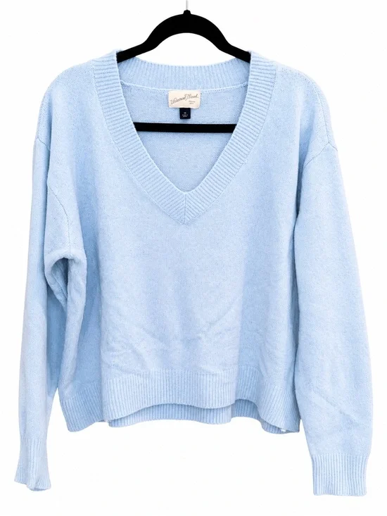 Universal Thread Pastel Blue V-Neck Sweater