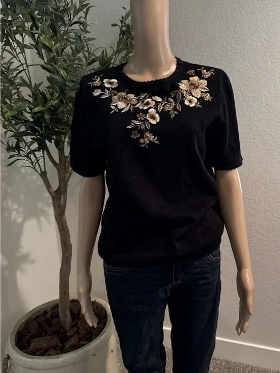 Alfre Dinner Black Floral Embroidered Short-Sleeve Knit Top PXL-0”3